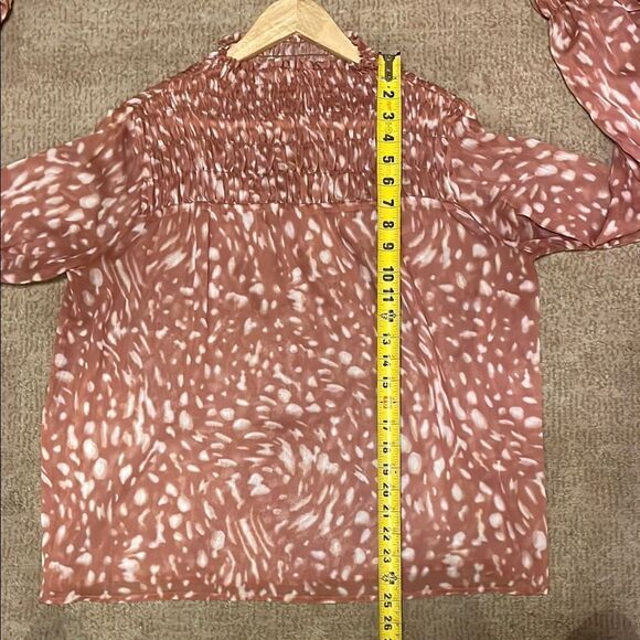 Sheer Grade & Gather Top - Picture 8 of 8